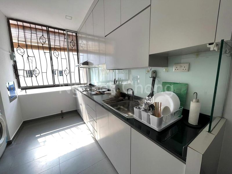 Room (Condo) for Rent in  148 Pasir Panjang Road - Image 5